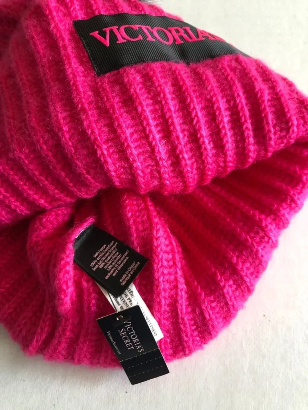 Victoria's Secret Pink Knit Beanie Hat Black Pom-Pom One Size Women Winter